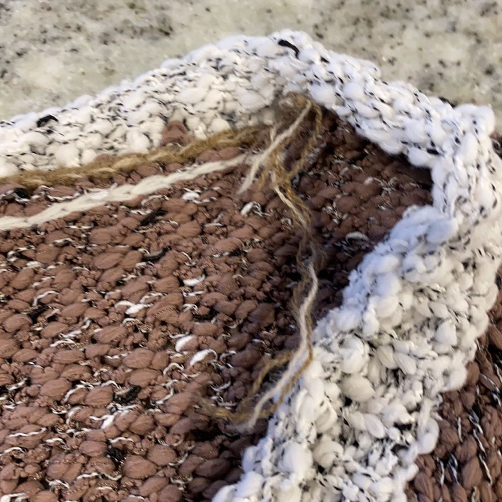 POL sweater - Picture 6 of 6